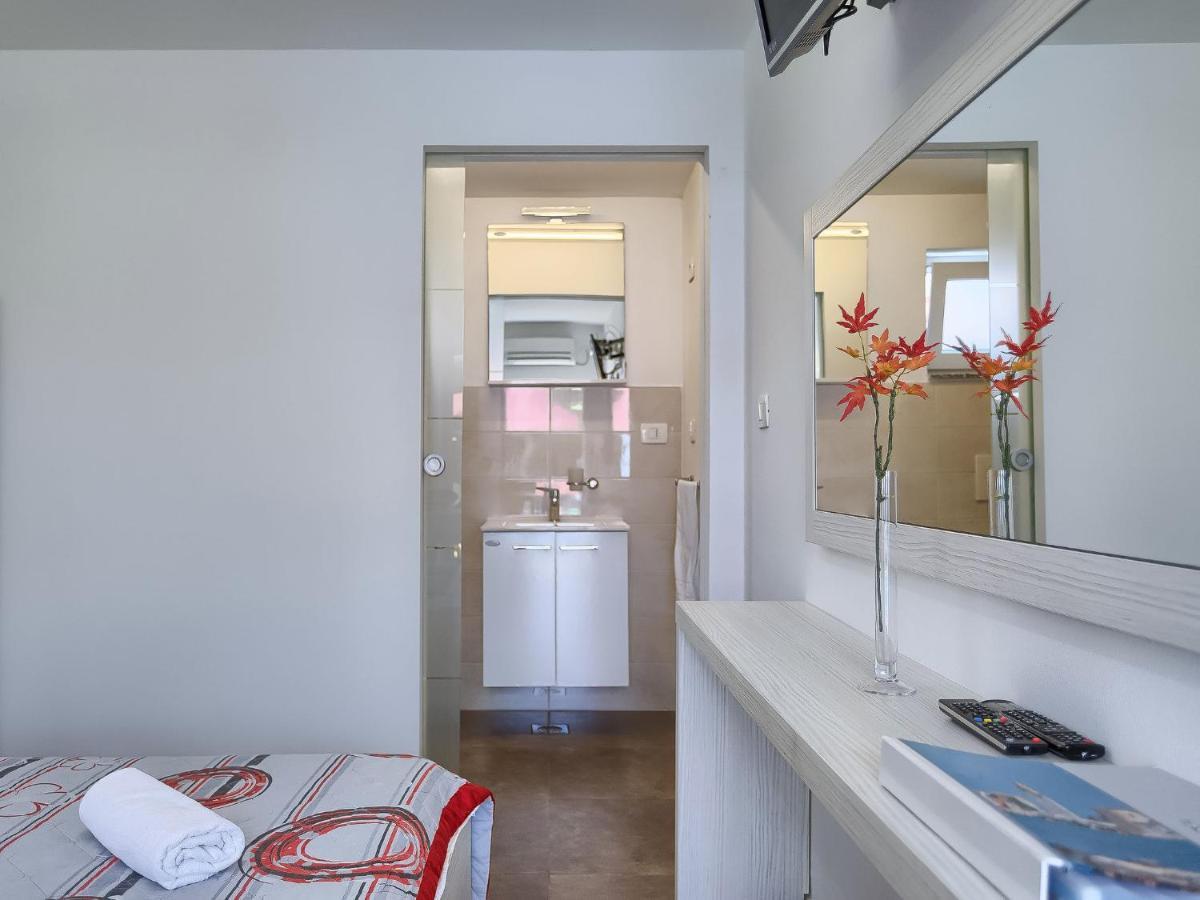 Apartment Nika-10 By Interhome Umag Luaran gambar