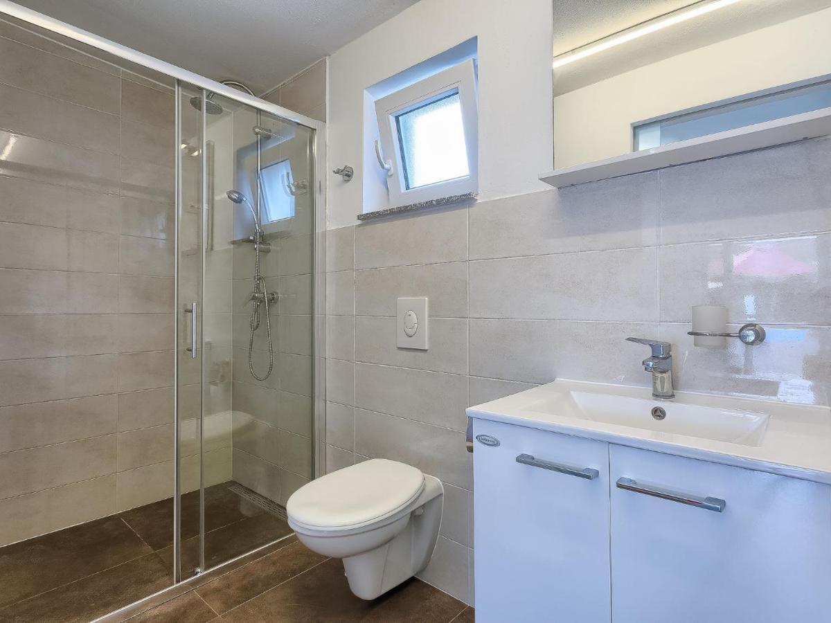 Apartment Nika-10 By Interhome Umag Luaran gambar