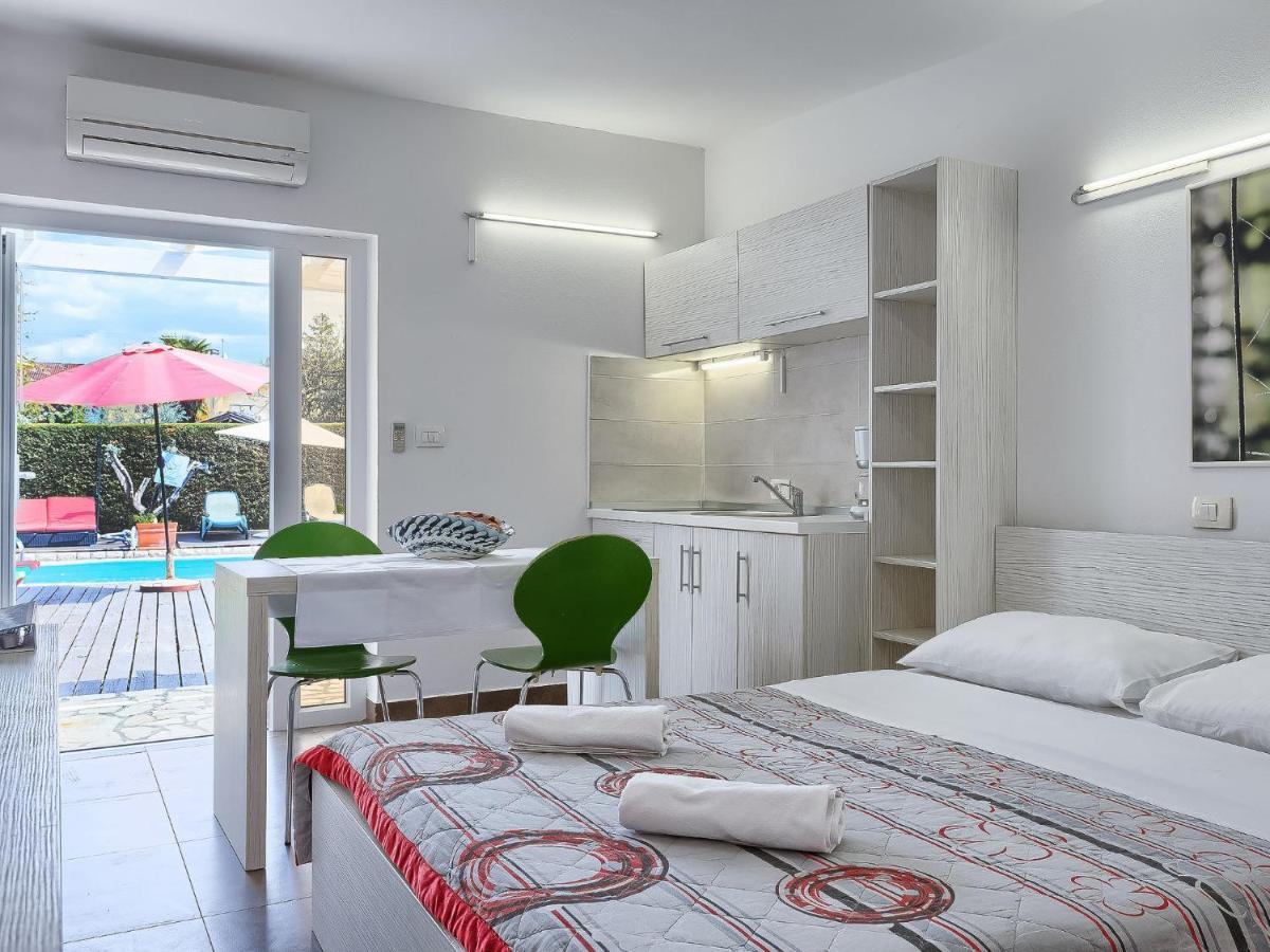 Apartment Nika-10 By Interhome Umag Luaran gambar